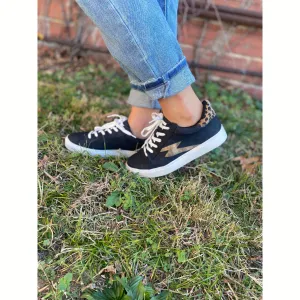 Lighting // Black Very G   Shoe